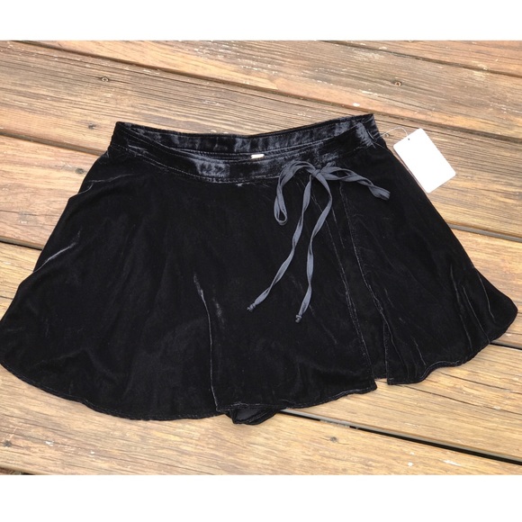 Free People Pants - {Free People} Black Velvet Skort